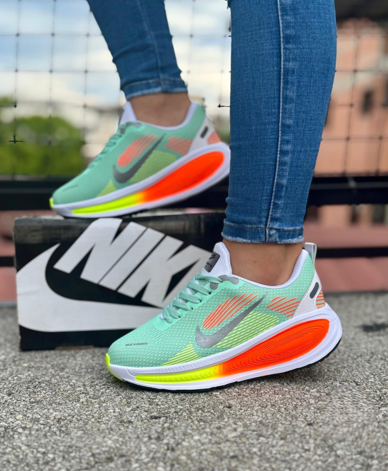 Tenis Nike Zoom Vomero Plus Verde Naranj